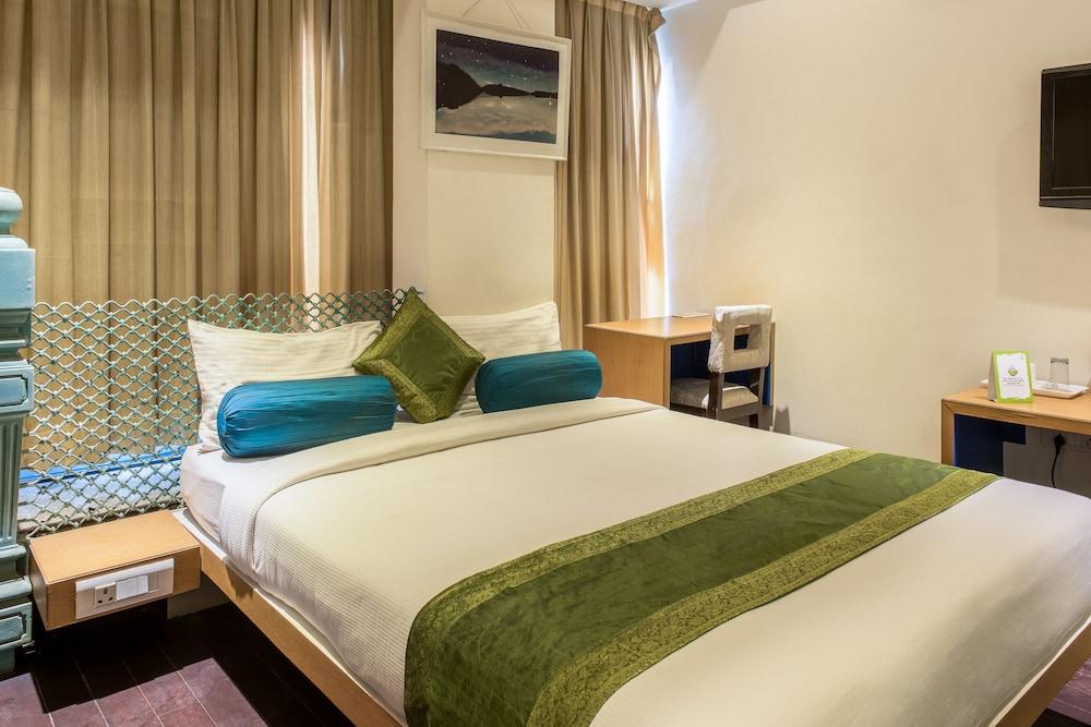 Treebo Yahvi Room