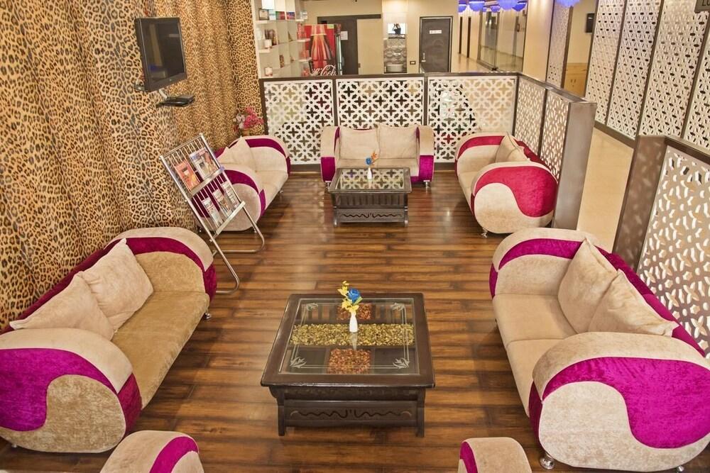 سبرينج سكاي موجالساراي باي شريجو هوتلز منطقة الاستقبال