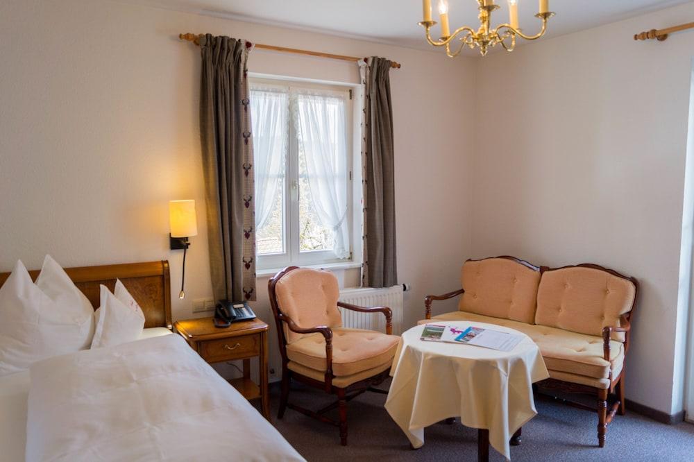 أدلرفيج 9 - داس بد آند بريكفاست غرفة