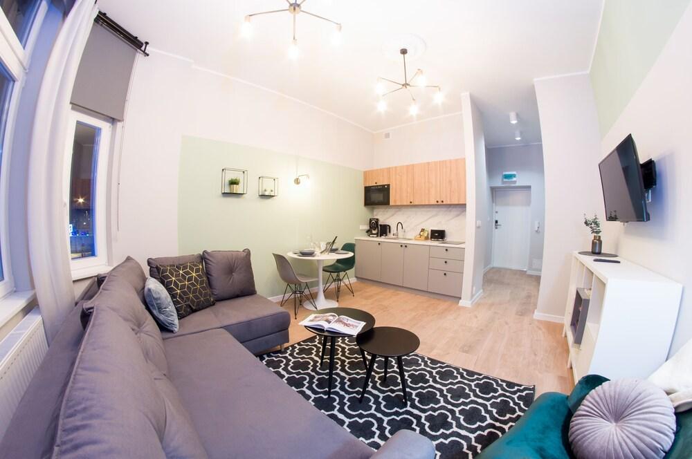 سمارت أبارتمنتس أبارتامنتي سلوفاكيجو 39 غرفة