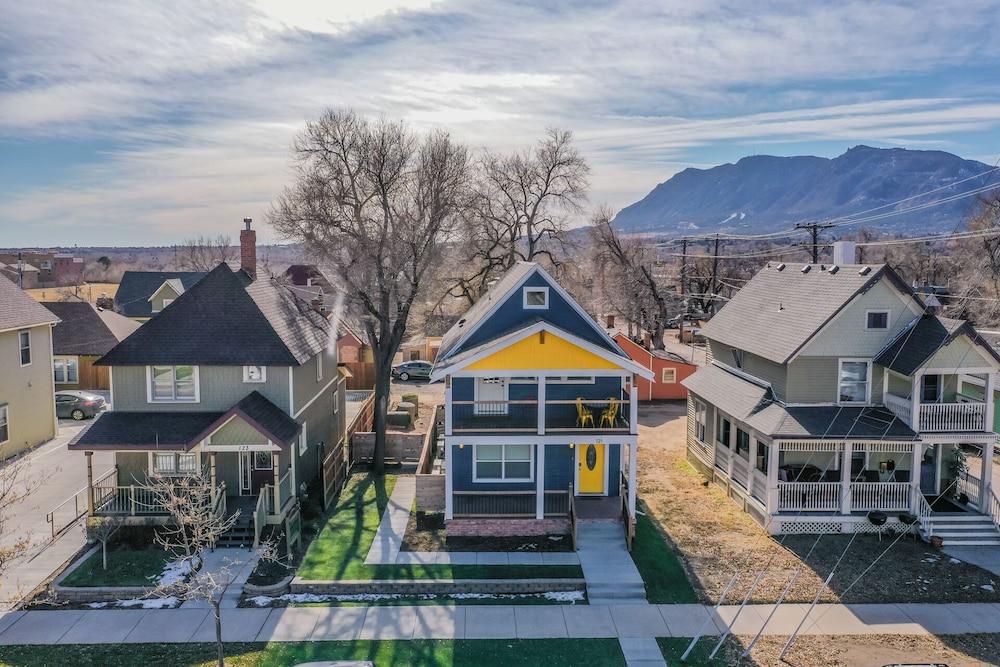 1 برلوفيلي ستيليش داون تاون كلوس تو إفريثينج المنطقة الخارجية