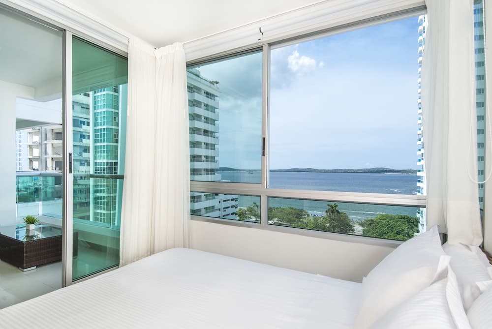 Travelers Suites Orange Cartagena