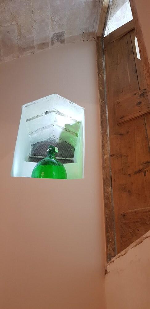 Note d'Acqua Interior Detail