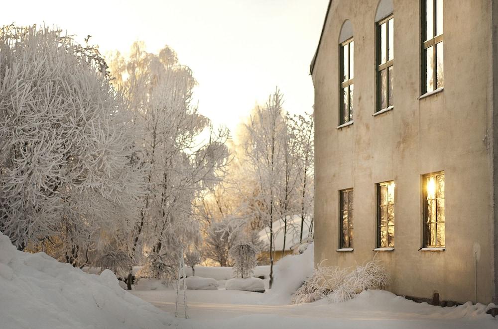 سَندرباي فولكهوغسكولا هوتيل آند كونفيرانس المنطقة الخارجية