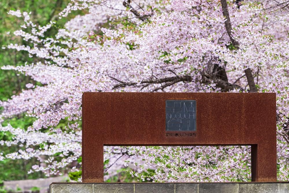 بورو نوجوتشي نوبوريبيتسو  - للبالغين فقط تفاصيل الفندق من الخارج