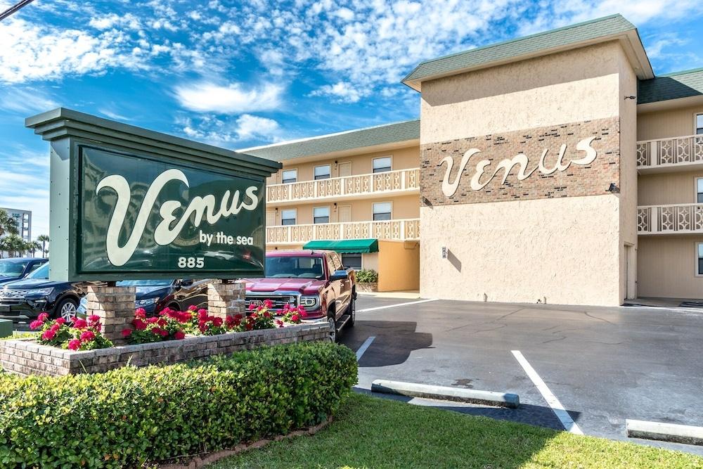 Venus 312- 3rd Floor 2 BR With Easy Gulf Access - Sleeps 8 by Redawning Exterior