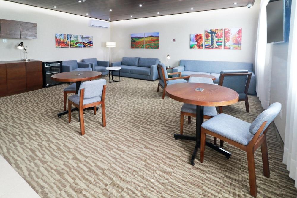 ستاي بريدج سويتس كويريتارو باي آيتش جي المنطقة الخارجية