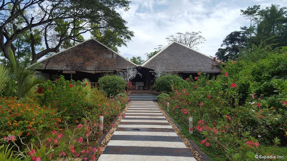 بونس دي ليون جاردن ريزورت بويرد باي أستون المنطقة المحيطة بالمنشأة