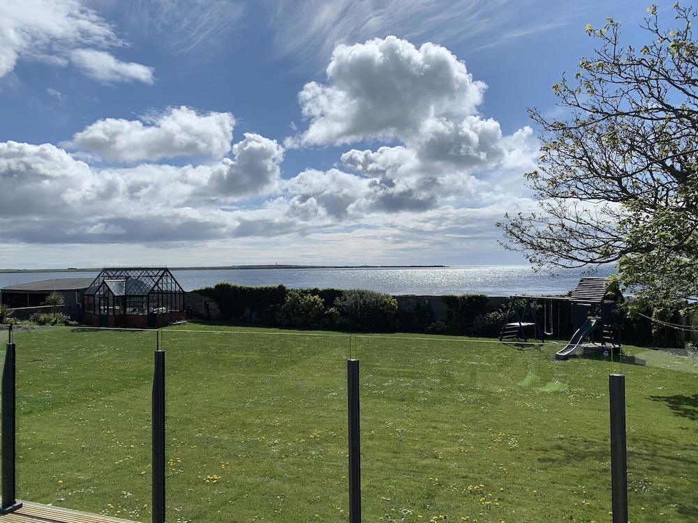 نوك روشان هاوس