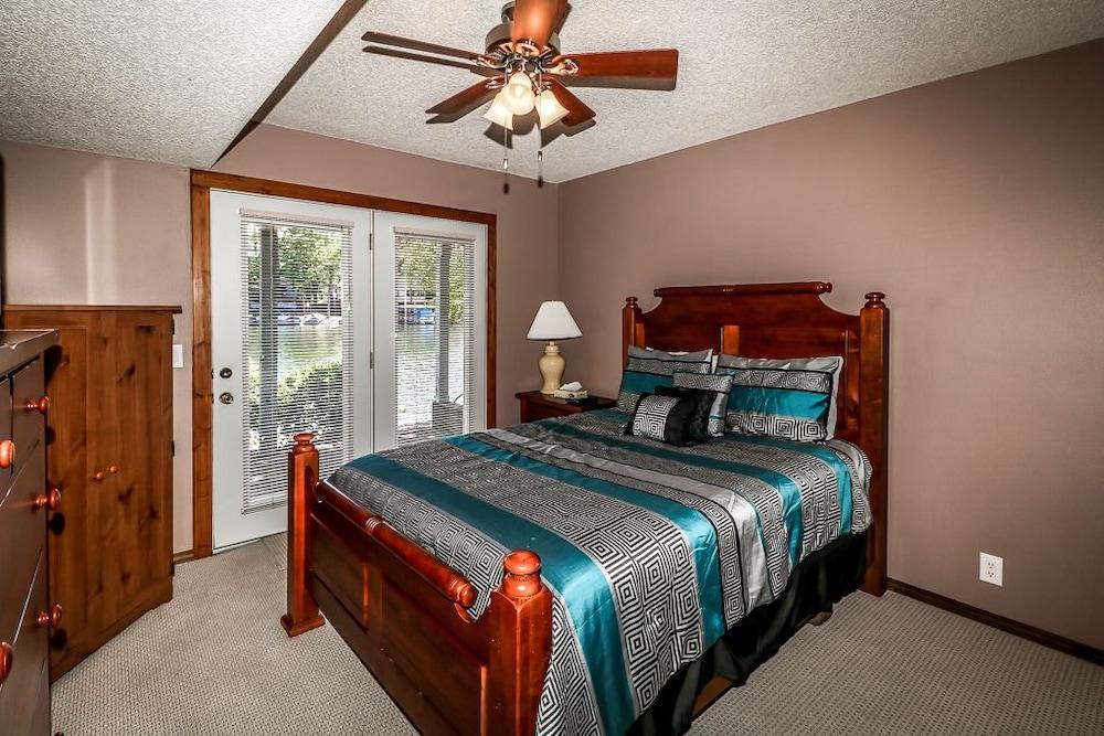 يونيت 0446 - 2 بد روم تاون هاوس غرفة