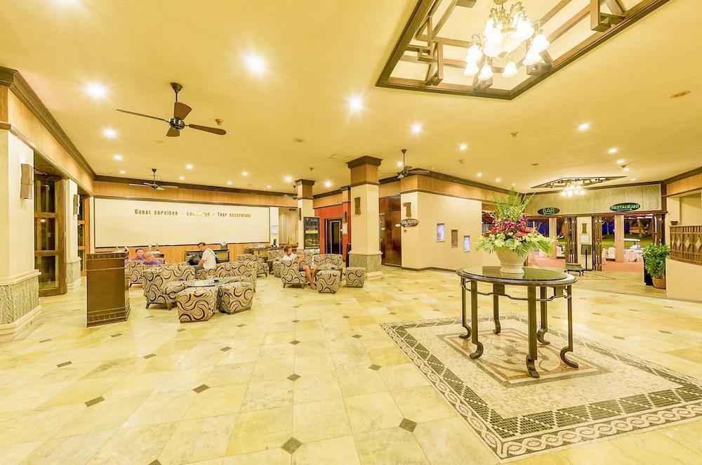 Phan Thiet Ocean Dunes Resort Lobby Sitting Area