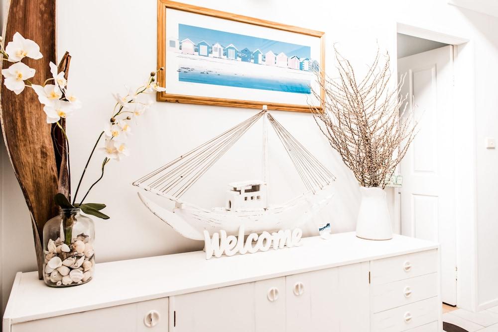 آنيز ووترفرونت هافن بيد آند بريكافست منطقة الاستقبال