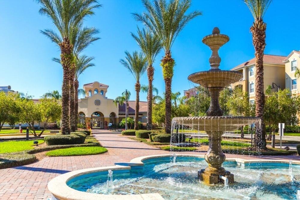 Penthouse Cabana Waterslide
