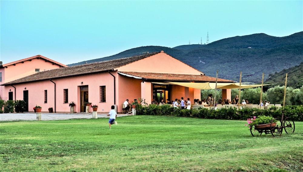 أجريتوريزمو مونتي أرجينتاريو المنطقة الخارجية