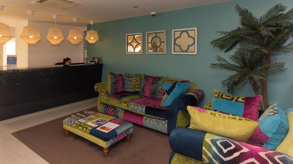 Mareta View Boutique Bed & Breakfast Reception