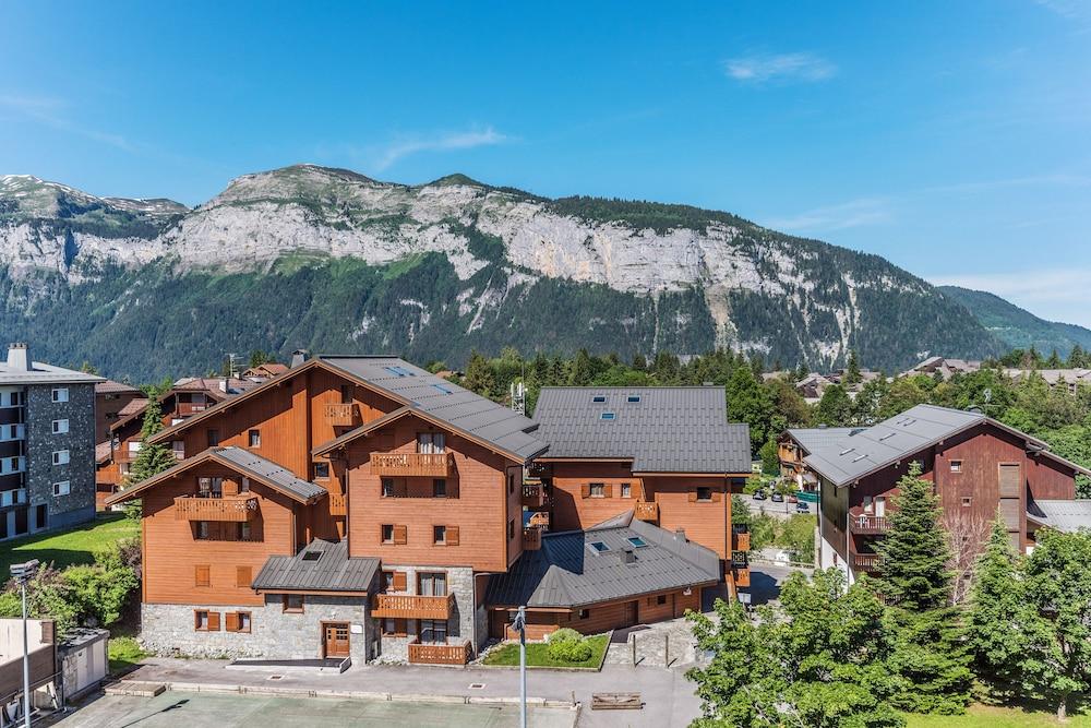 ريزيدانس بريميام لي فيرم دو سوليل المنطقة الخارجية