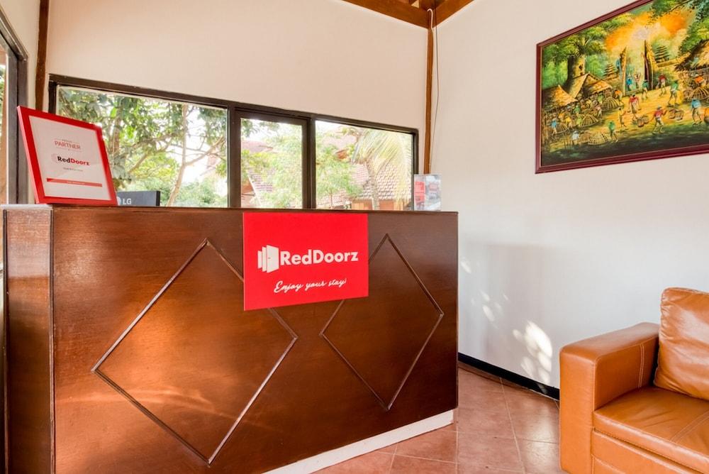 ريد دورز ساريا نير جور كين أروك منطقة الاستقبال