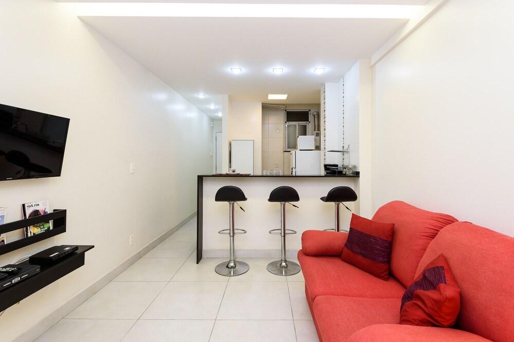 3 Minutes From Copacabana Beach Df219 Interior