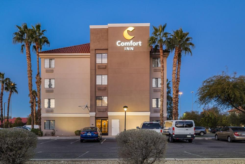 كمفرت إن تشاندلر - فينيكس ساوث آي-10 تفاصيل الفندق من الخارج