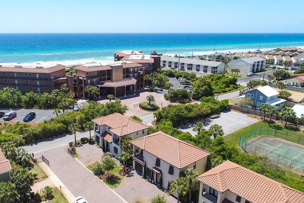 بيوند ذا سي باي بليس بيتش رينتالز المنطقة الخارجية