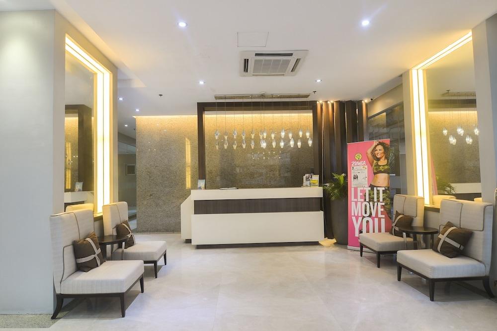 كومفي سويتس آت ذا بادجيت بليس الردهة