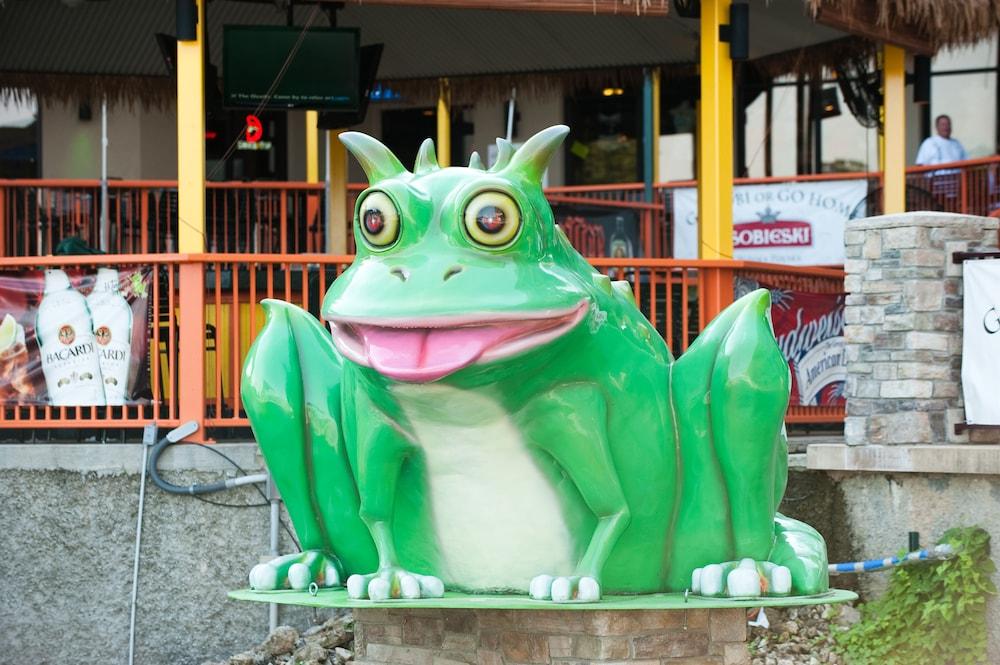 كامدين أون ذا لايك ريزورت آند سبا المنطقة الخارجية