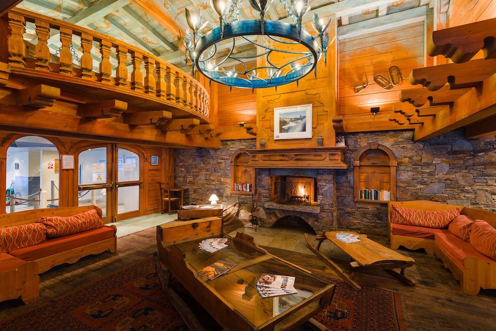 ريزيدانس لاغرانج فاكانس لي كريستال دارجنتيير