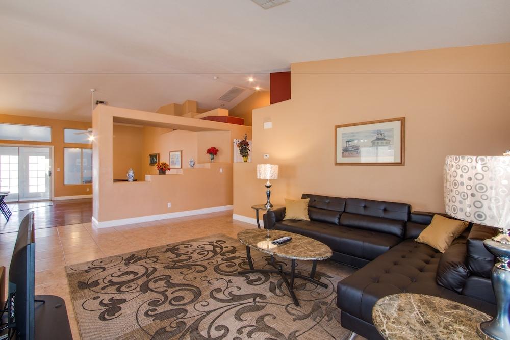 بيوتيفول سباشيوس هاوس فيري نايس إيريا منطقة الجلوس في الردهة