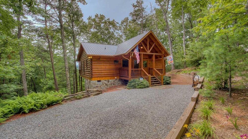 ليل سلايس أوف هيفين باي إسكايب تو بلو ريدج