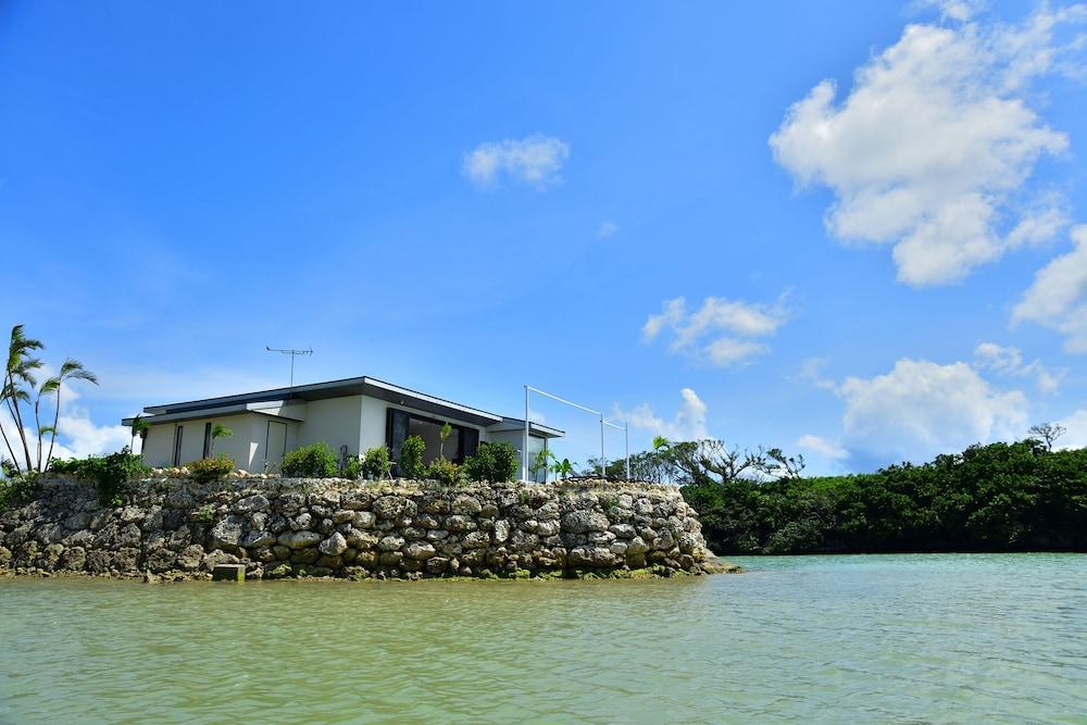 IRABUJIMA Villaze