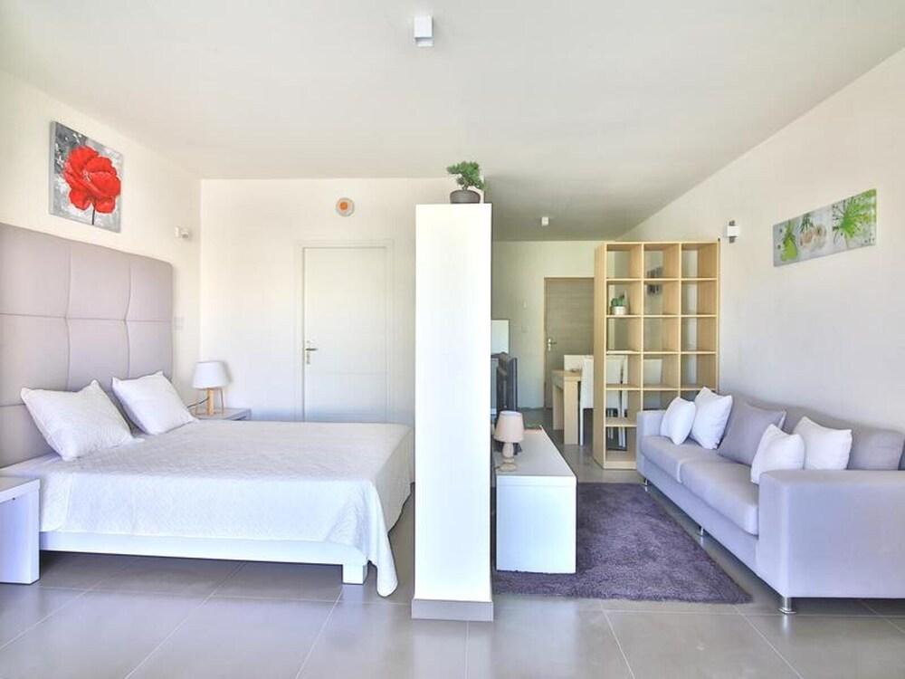 أبارت هوتل ريجاود باي ألتيسيمو - ستوديو 112 غرفة