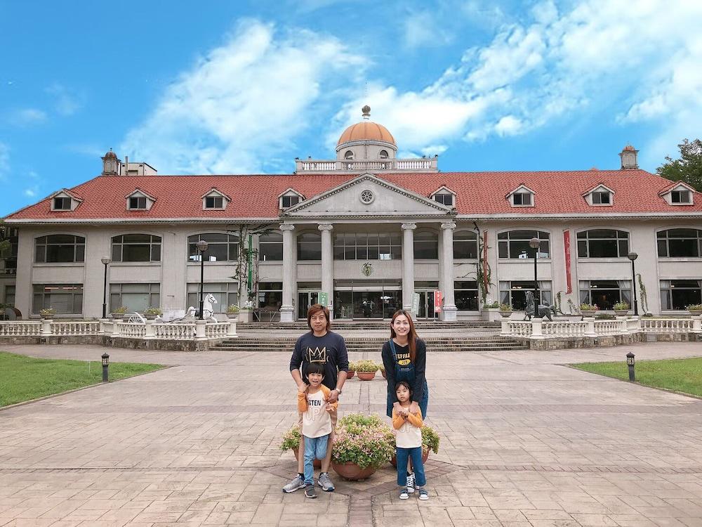 Shin Kong Chao Feng Ranch And Resort Exterior