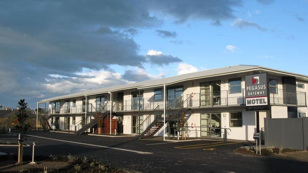 بيجاسوس جيتاواي موتلز آند أبارتمنتس المنطقة الخارجية