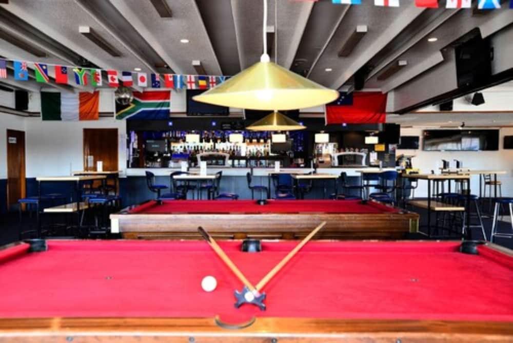 ذا ردوود هوتل بلياردو