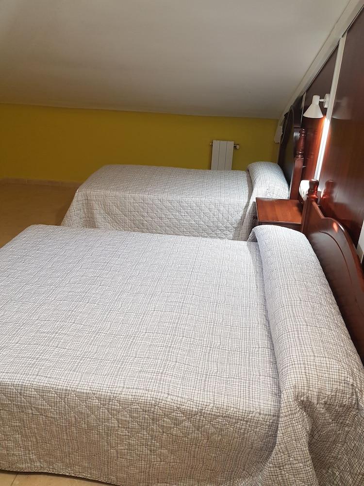 هوتل بوبال غرفة