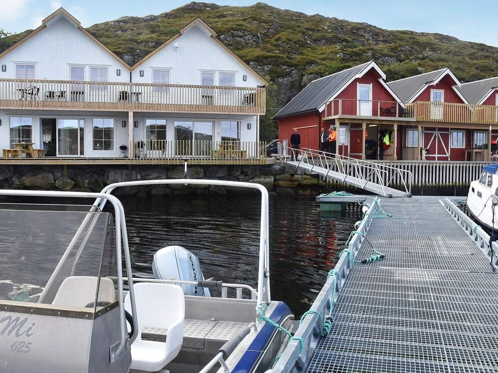 6 بيرسون هوليداي هوم إن ديرفيك المنطقة الخارجية