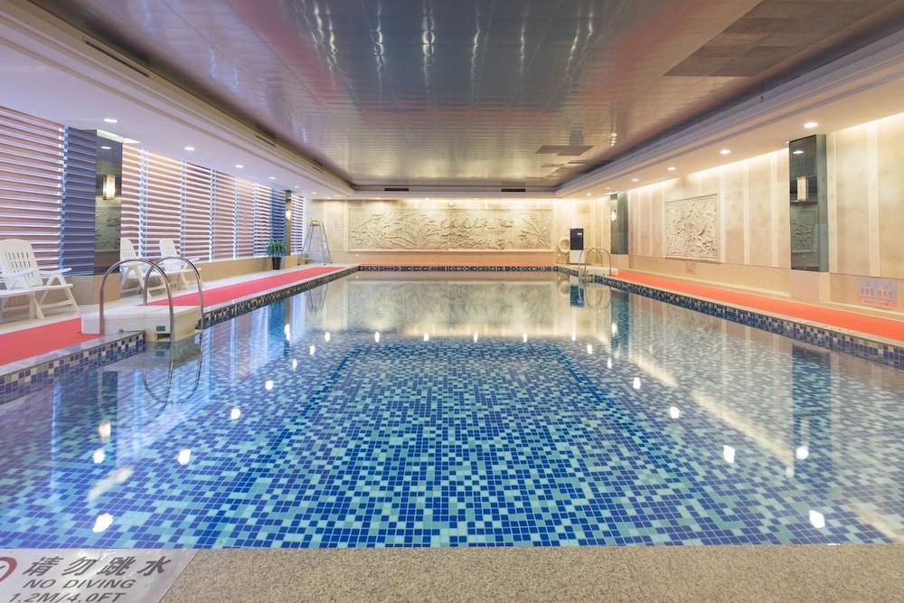 Qinghe Jin Jiang International Hotel Waterslide
