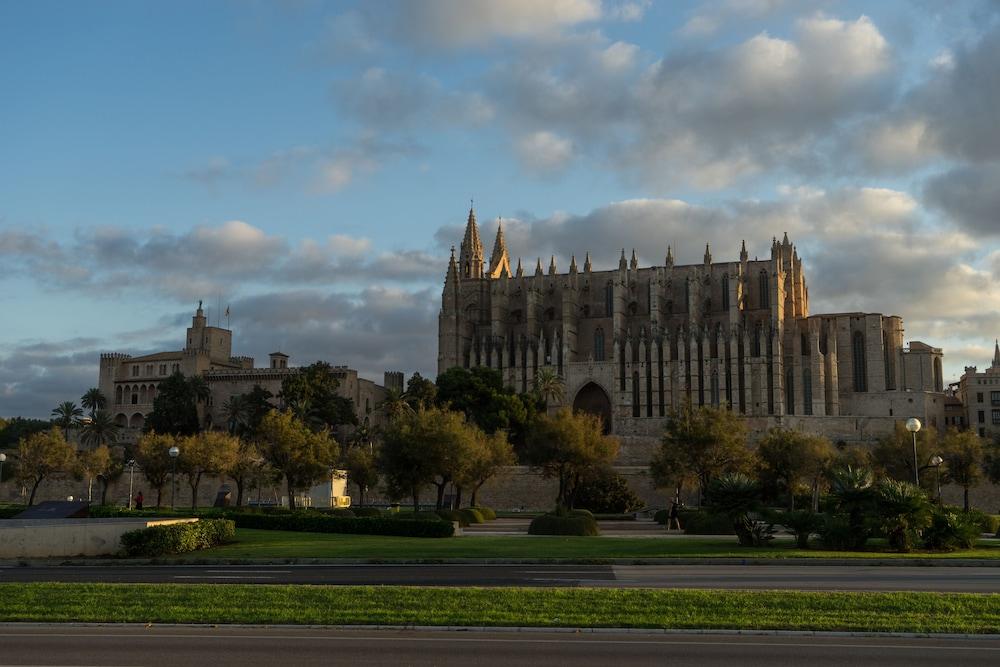 إي سيه هوتل سيوتات دو بالما باي ماريوت المنطقة الخارجية
