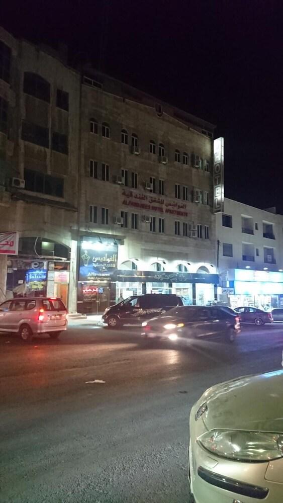 الفوانيس للشقق الفندقية المنطقة الخارجية