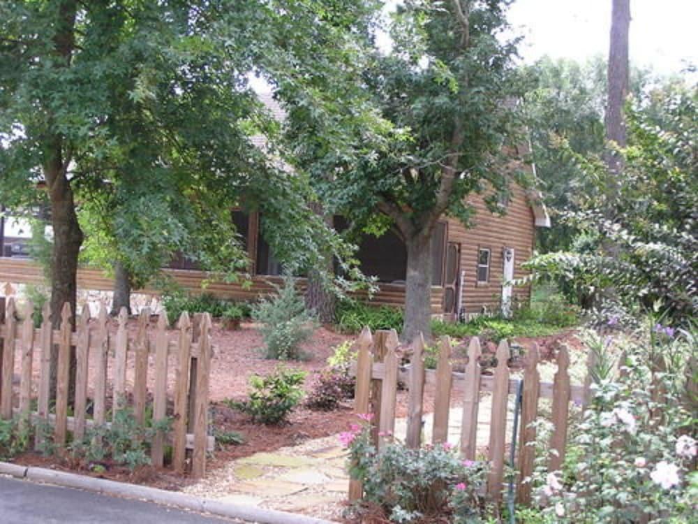 شالوم هاوس بيد آند بريكفاست المنطقة المحيطة بالمنشأة