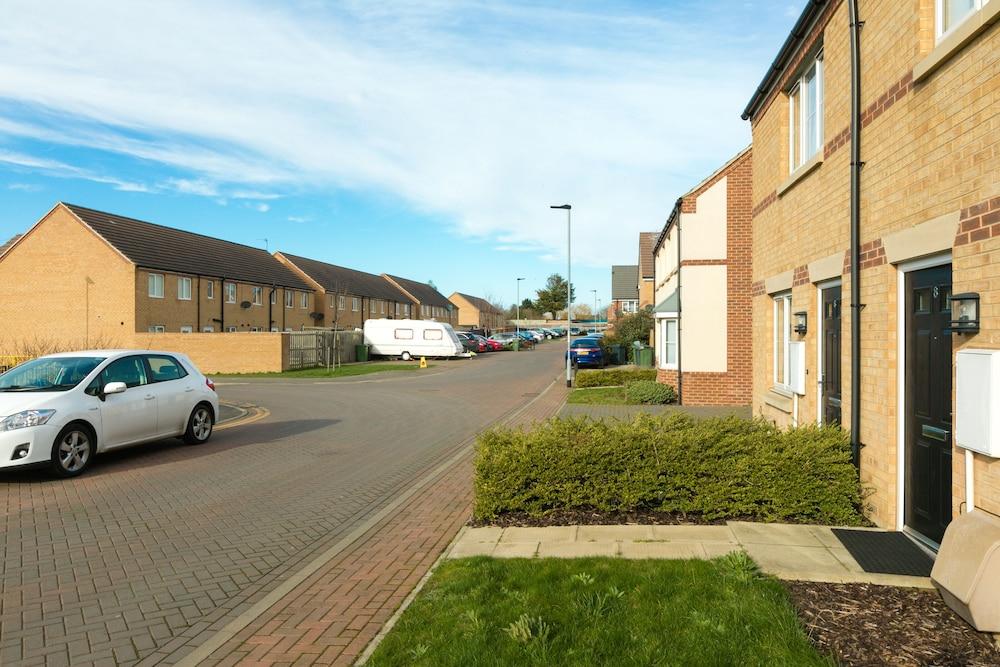 KVM - Thorpe House Exterior