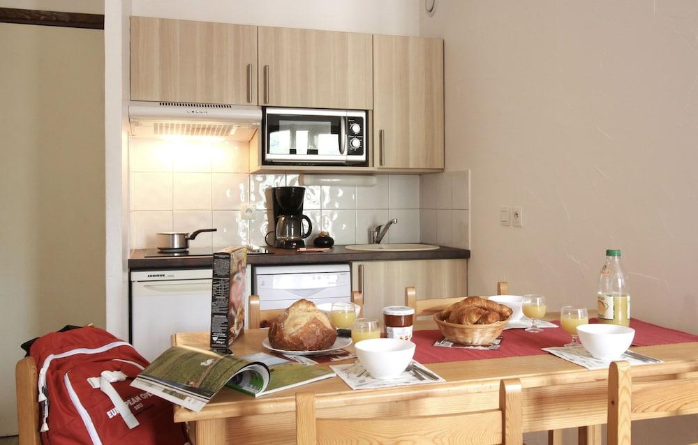 أوداليز دومينز دو سوليل ريزدنس لور بلانك غرفة ضيافة