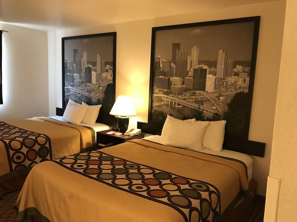 سوبر 8 باي ويندام كانونسبرغ/بيتسبرغ أريا غرفة