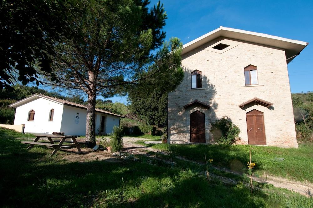 أجريتوريزمو كاسا ديلورتو