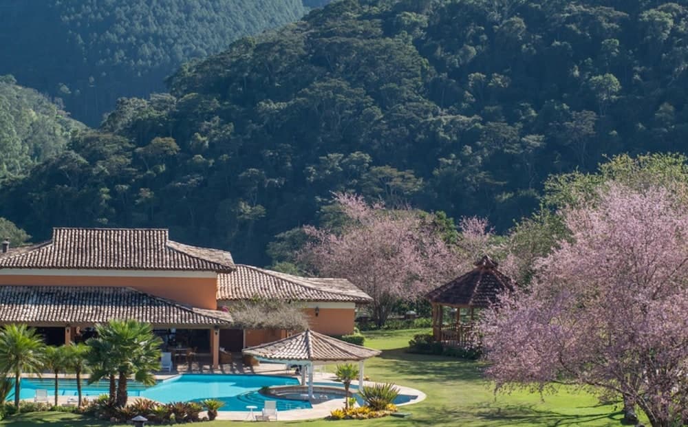 Quinta da Paz Resort Exterior