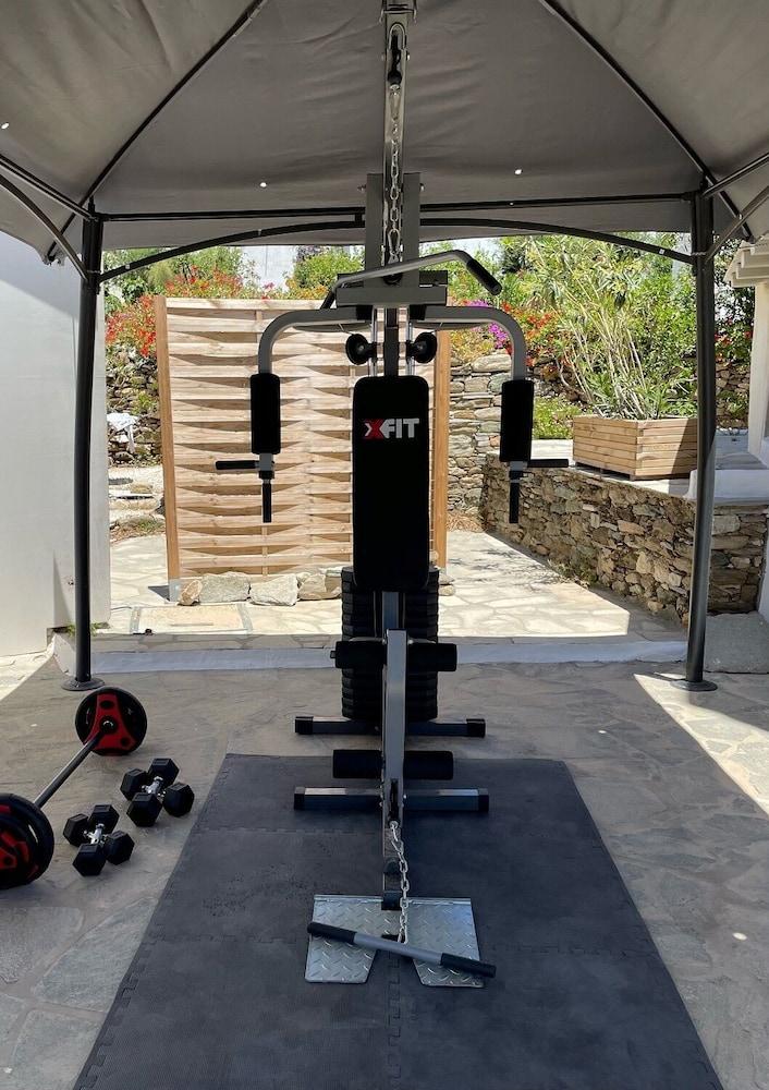 ناينميا سويتس آند أوبن أير سبا مرفق اللياقة البدنية