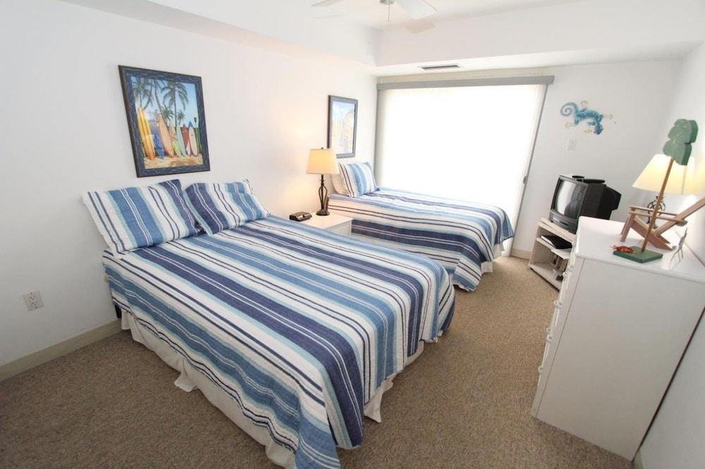 هينلوبين يونيت 316 باي لونج آند فوستر غرفة