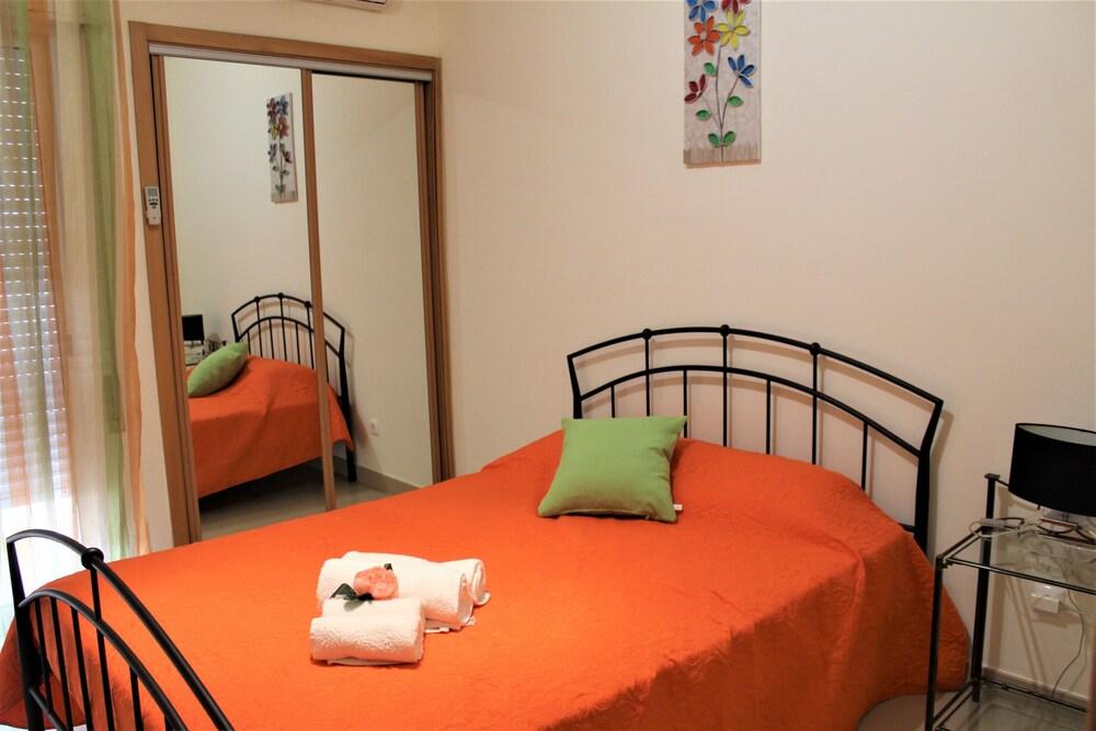 4 دي فرينتي أو مار باي كاساس آند بابيس غرفة