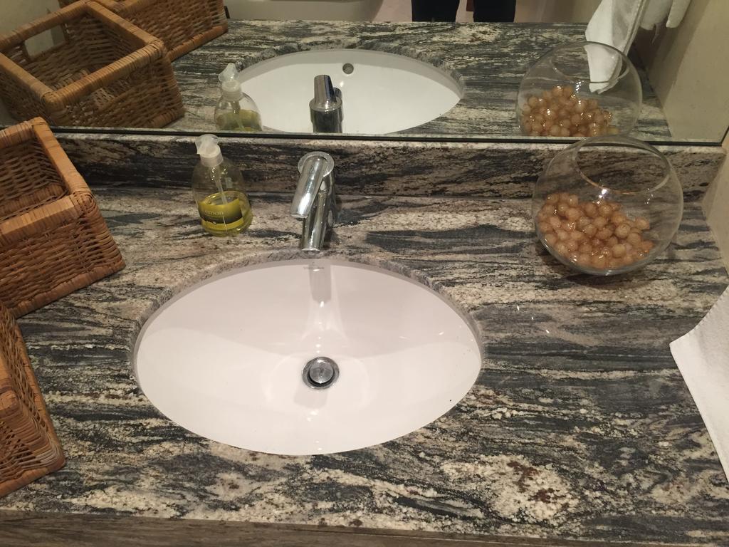  إسباس هوليداى هومز - إس إيه بي إيه 2 جميرا ليك تاورز أخرى