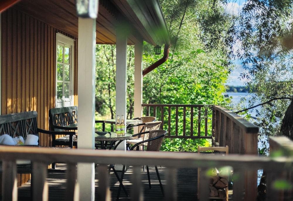 ليبان ماتكايلون كارتانون فياريشوان الصورة الأساسية